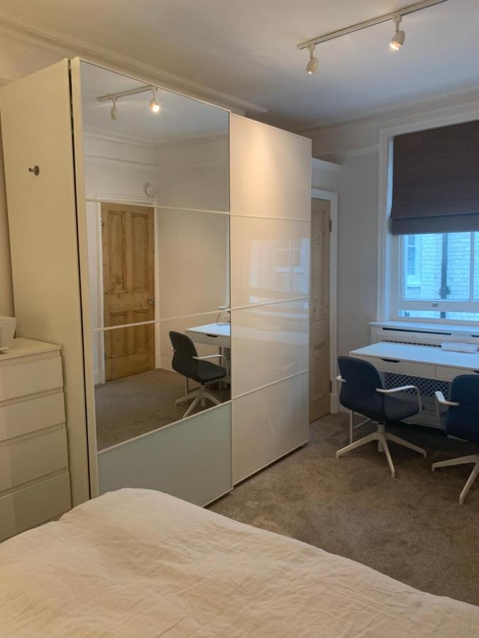 St Martins Bed & Breakfast Londra Exterior foto